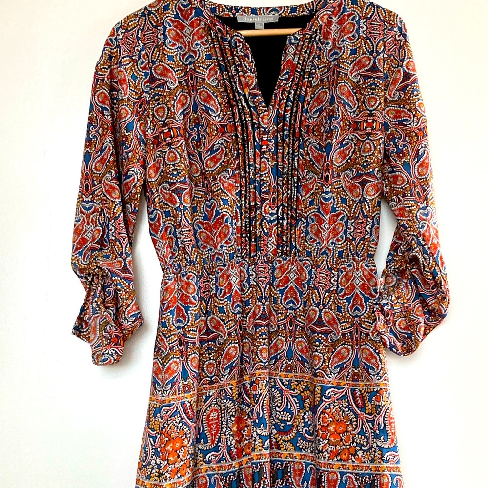 Danielrainn women’s patterned dress (size small)